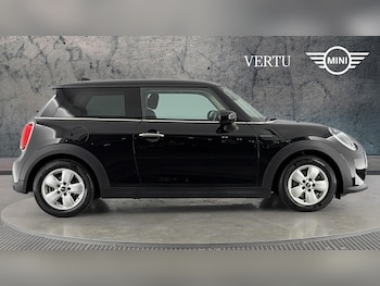 Used MINI Hatch 2023 for sale - 78284597: Photo