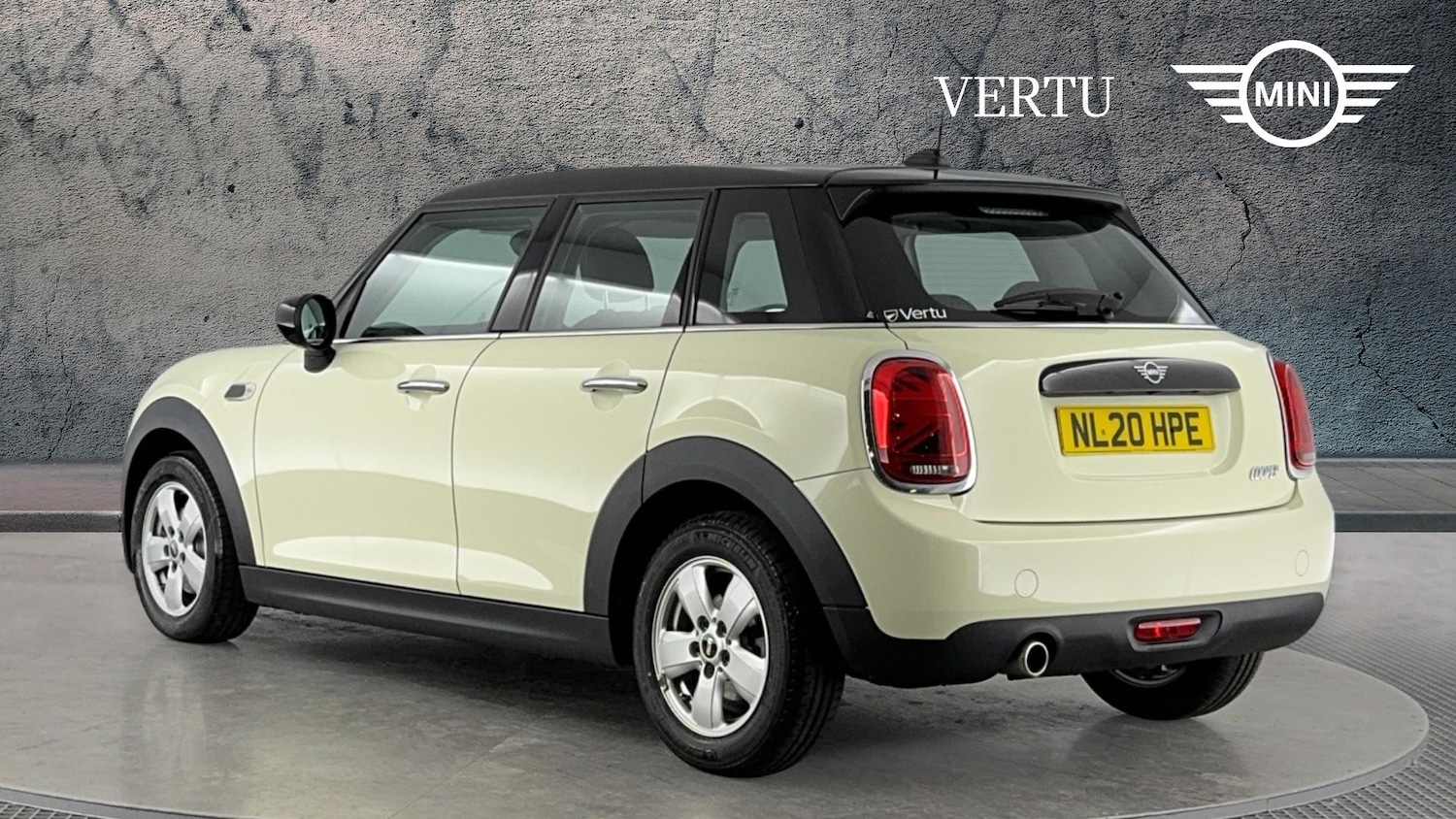 Used MINI Hatch 2020 for sale - 77918462: Photo 2