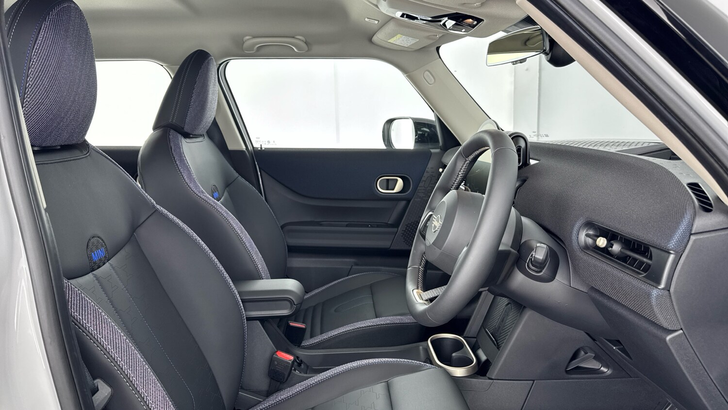 Used MINI Cooper 2025 for sale - 77687910: Photo 11