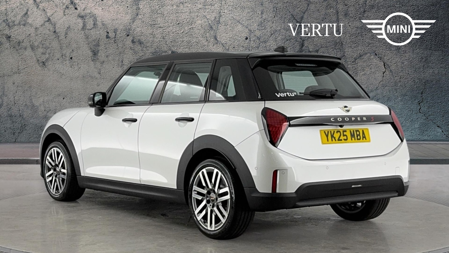 Used MINI Cooper 2025 for sale - 77687910: Photo 2