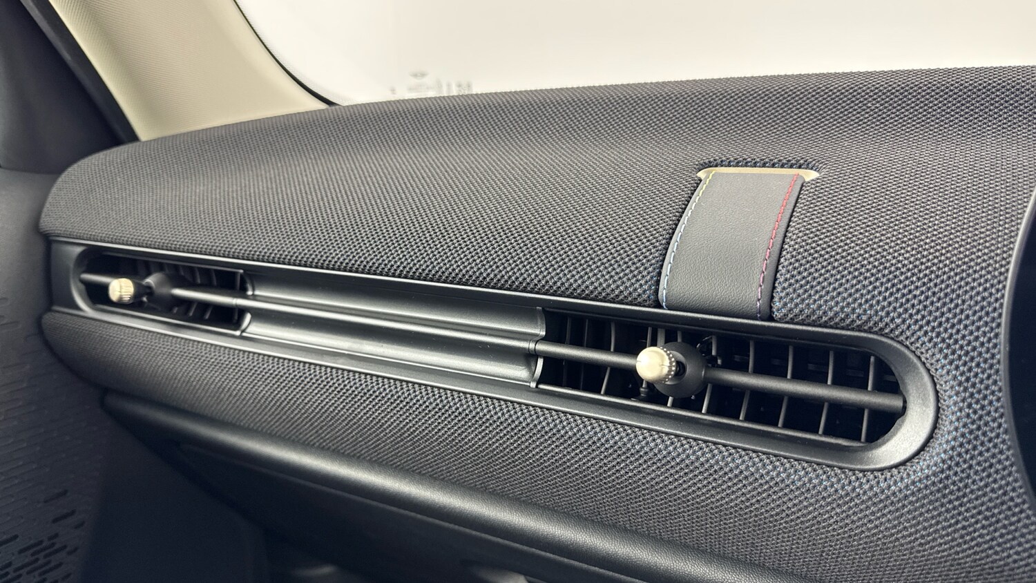 Used MINI Cooper 2025 for sale - 77687910: Photo 30