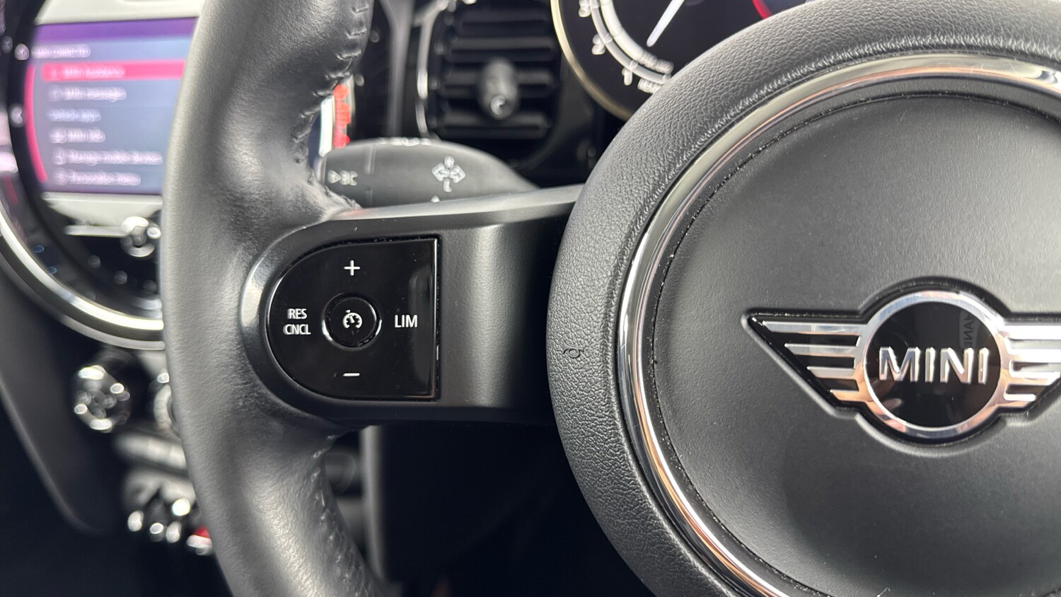 Used MINI Hatch 2022 for sale - 77946955: Photo 17