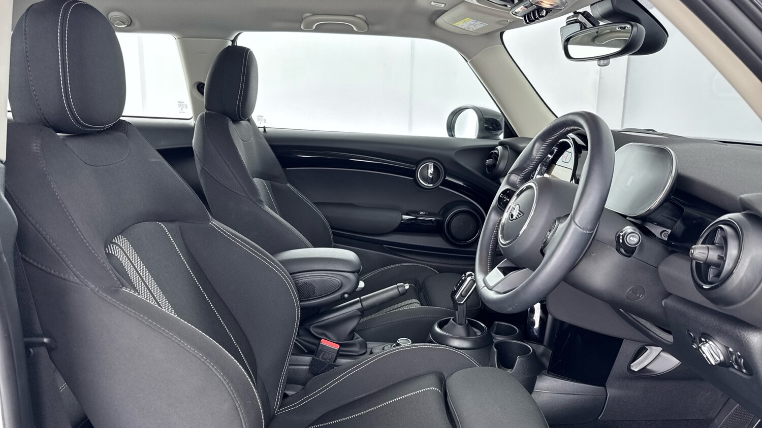 Used MINI Hatch 2023 for sale - 76075739: Photo 11