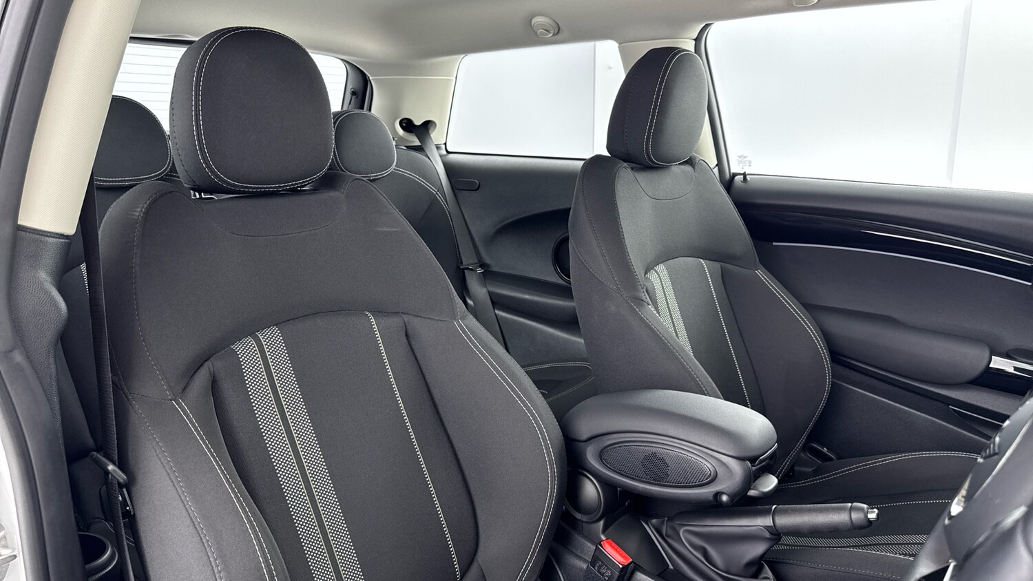 Used MINI Hatch 2023 for sale - 76075739: Photo 28