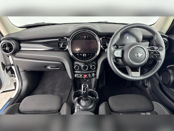 Used MINI Hatch 2023 for sale - 76075739: Photo 4