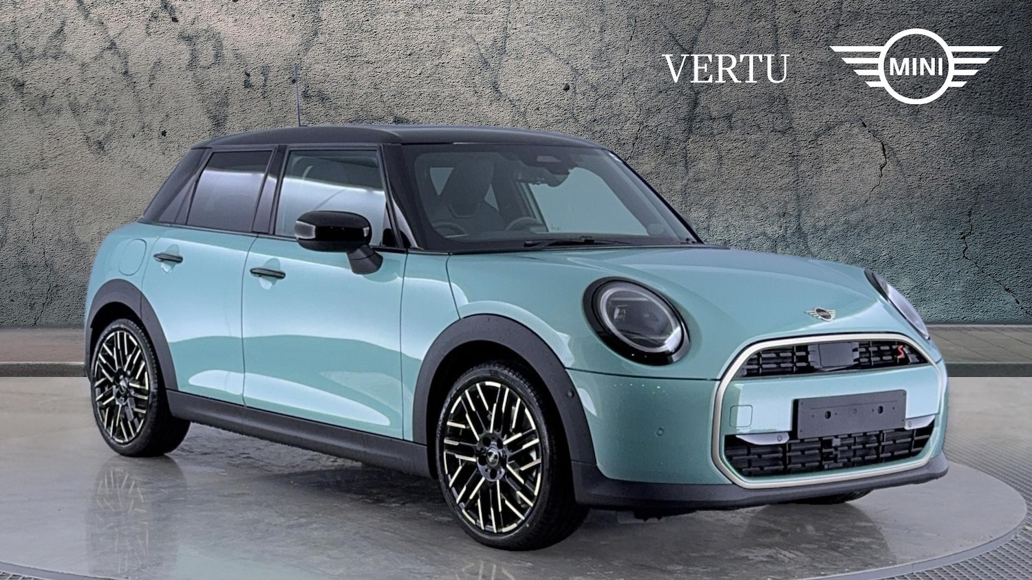 Used MINI Cooper 2024 for sale - 76311285: Photo 1