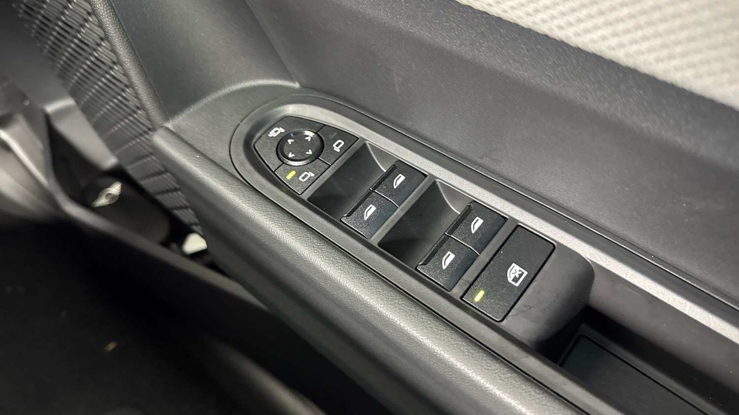 Used MINI Cooper 2024 for sale - 76311285: Photo 35