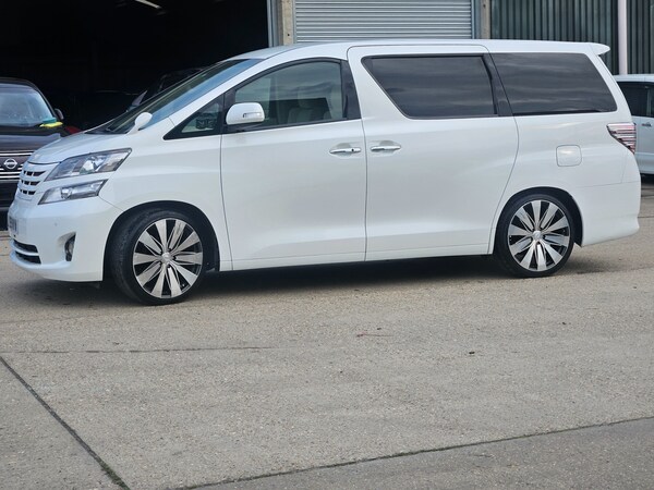 Used Toyota Vellfire 2009 for sale - 72274705: Photo 4