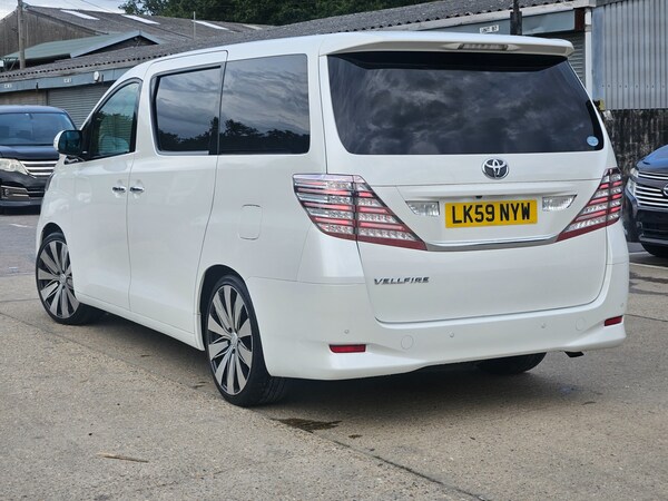 Used Toyota Vellfire 2009 for sale - 72274705: Photo 5