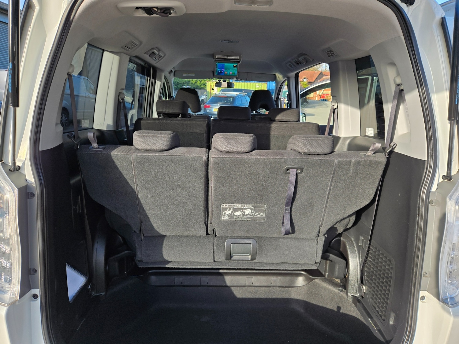 Used Honda Stepwagon 2026 for sale - 77665150: Photo 11