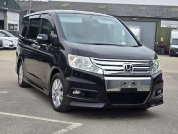 Used Honda Stepwagon 2012 for sale - 73984680: Photo