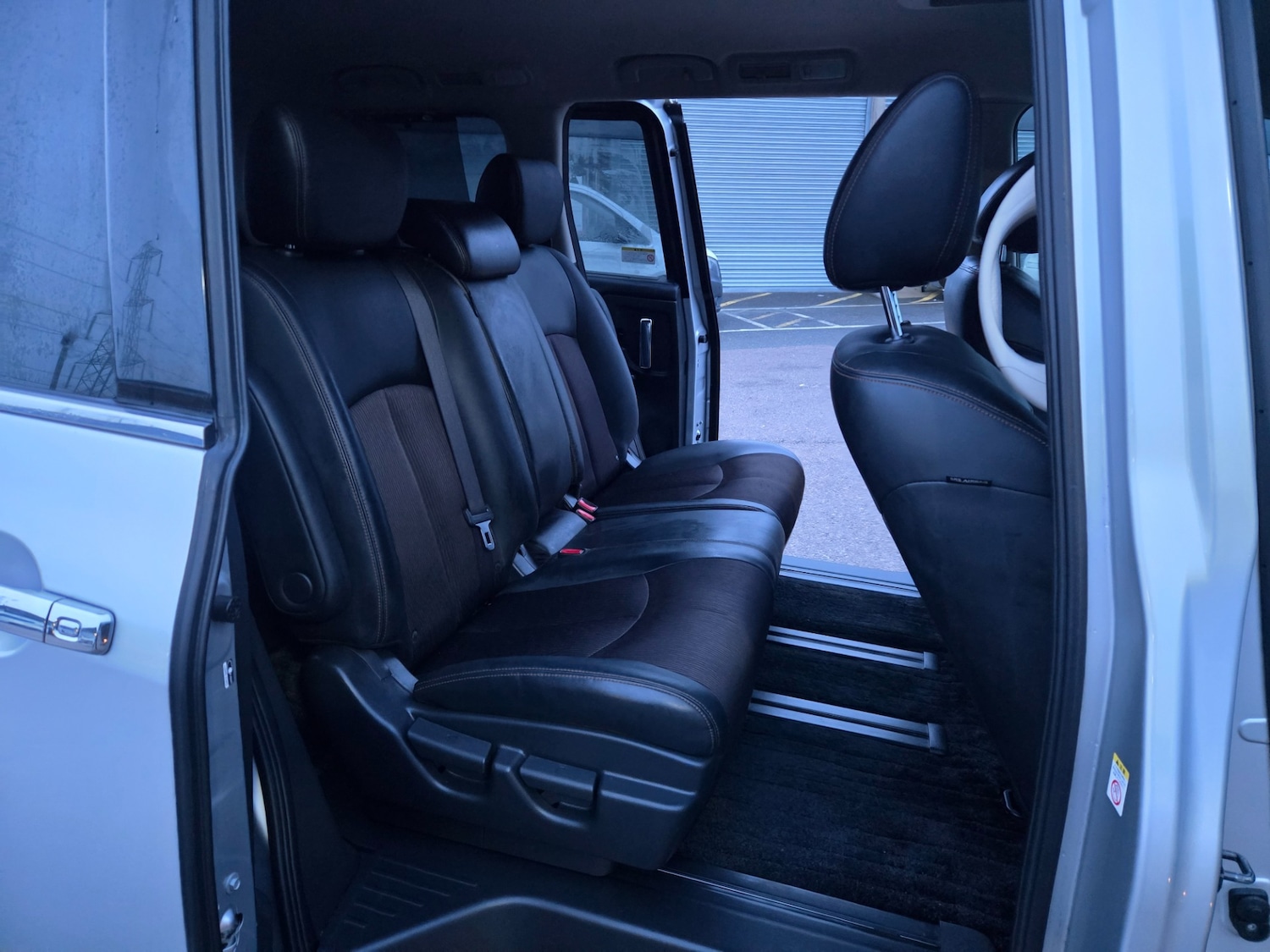 Used Nissan Elgrand 2026 for sale - 77562633: Photo 8