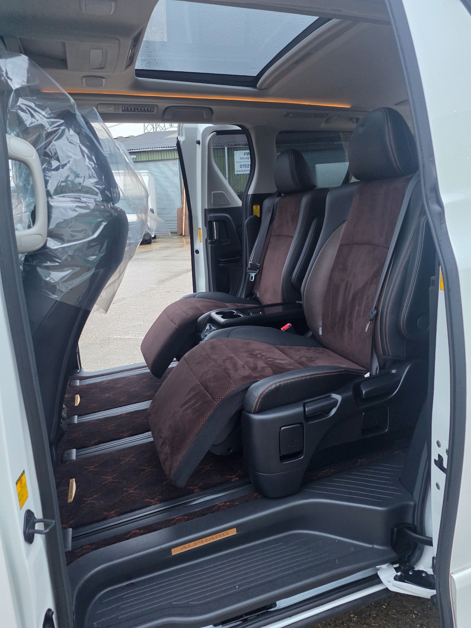 Used Toyota Alphard 2014 for sale - 77562902: Photo 12