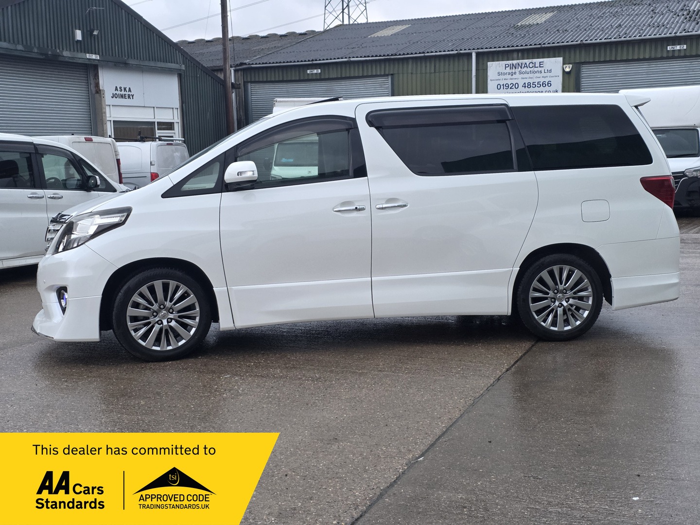 Used Toyota Alphard 2014 for sale - 77562902: Photo 3