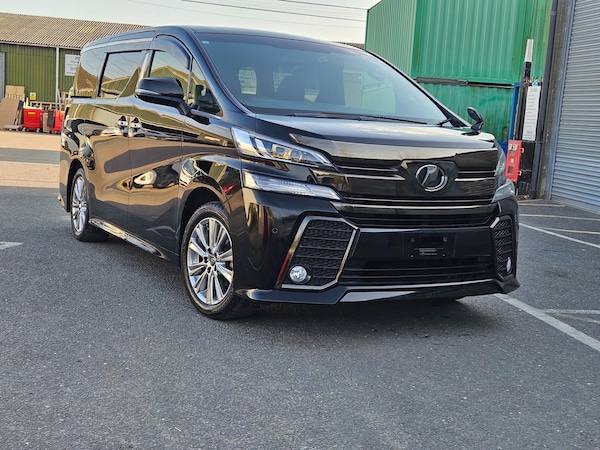 Used Toyota Vellfire 2017 for sale - 75117839: Photo 1
