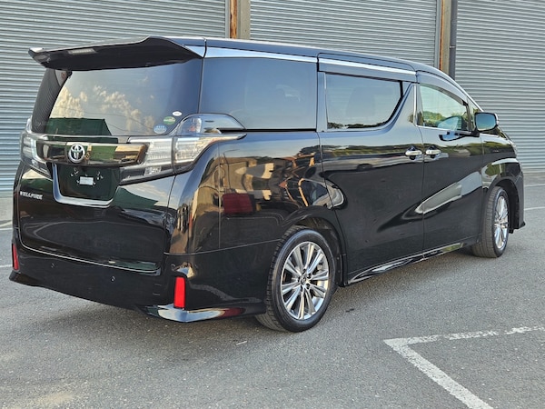 Used Toyota Vellfire 2017 for sale - 75117839: Photo 7