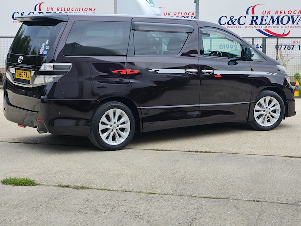 Used Toyota Vellfire 2010 for sale - 72274661: Photo 4