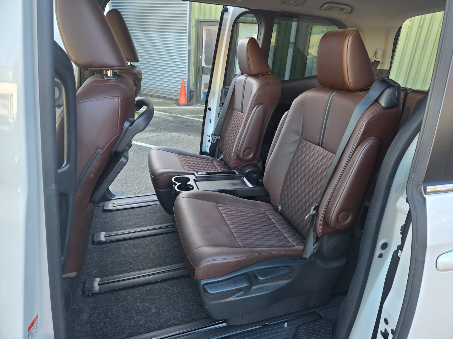 Used Toyota Noah 2022 for sale - 76853930: Photo 12