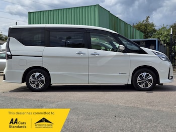Used Nissan Serena 2020 for sale - 78611478: Photo