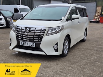 Used Toyota Alphard 2017 for sale - 77742519: Photo