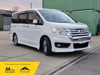 2013 - Spada 8 seater Fresh Import warranted mileage ULEZ compliance 5-Door