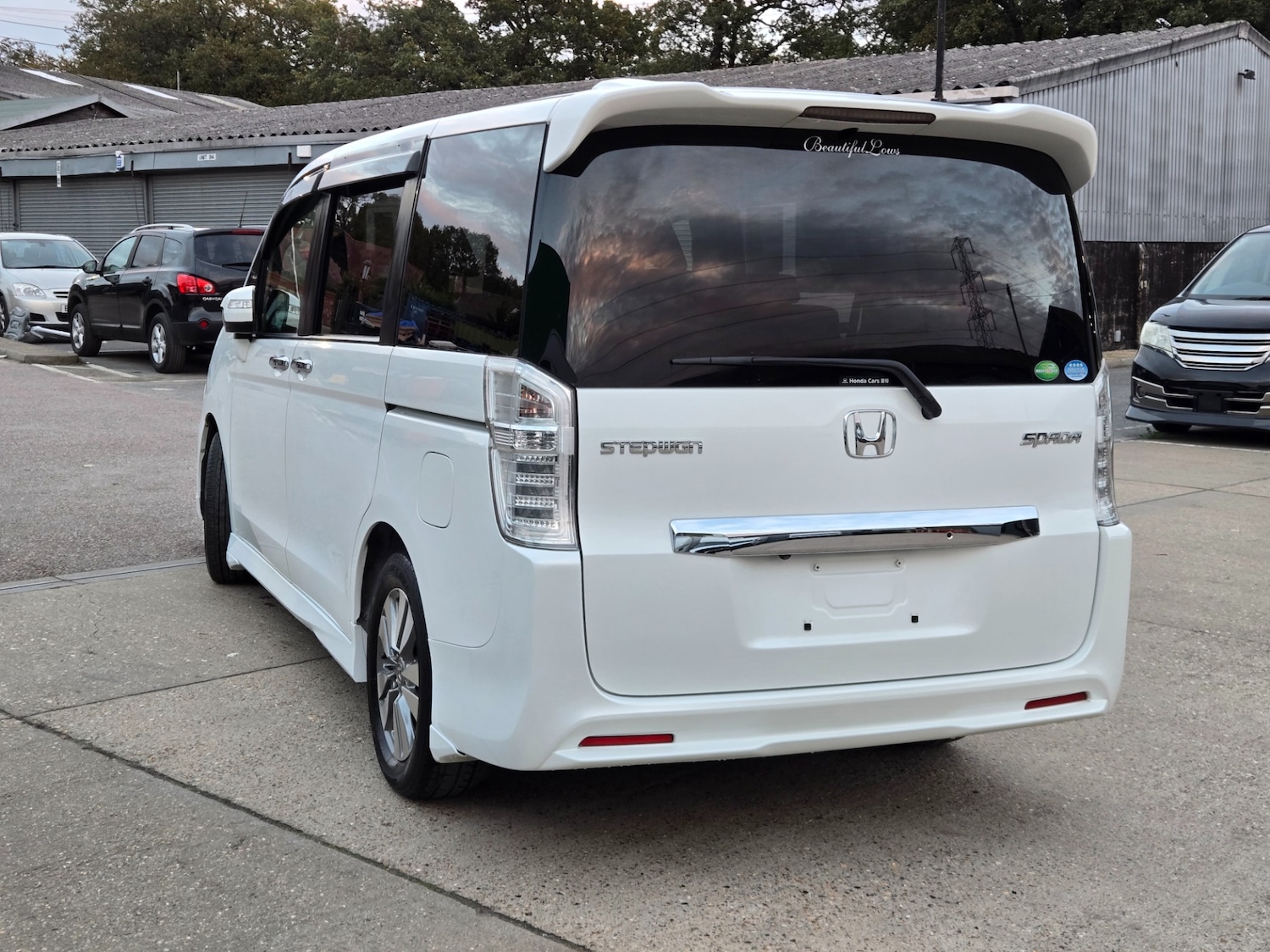 Used Honda Stepwagon 2013 for sale - 76385154: Photo 4