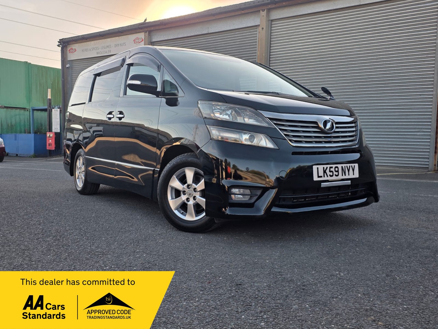 Used Toyota Vellfire 2009 for sale - 76096935: Photo 1