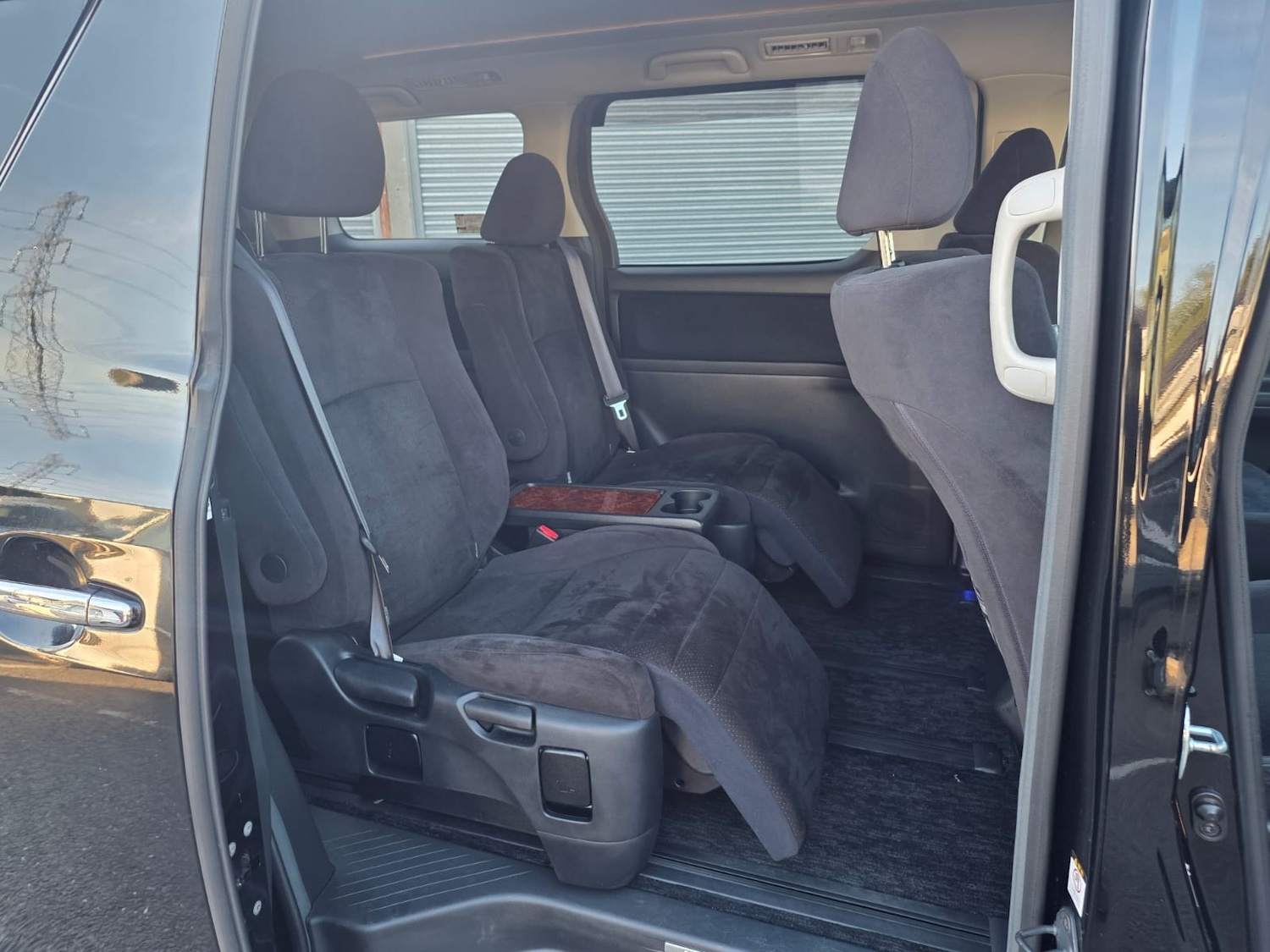 Used Toyota Vellfire 2009 for sale - 76096935: Photo 11