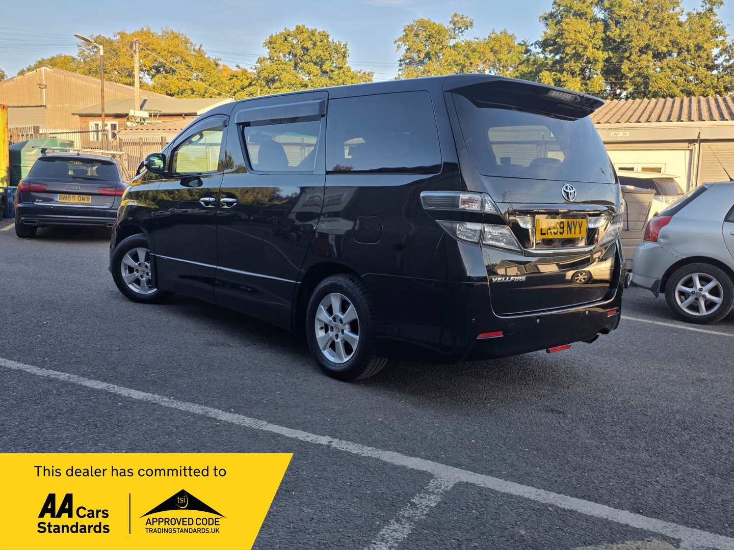 Used Toyota Vellfire 2009 for sale - 76096935: Photo 3