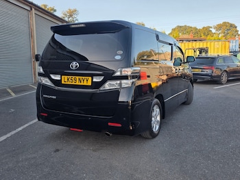 Used Toyota Vellfire 2009 for sale - 76096935: Photo 4