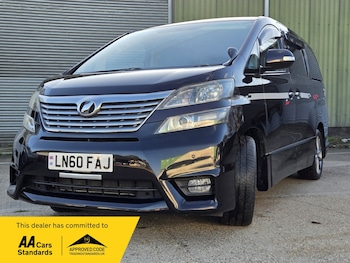 Used Toyota Vellfire 2010 for sale - 76565957: Photo