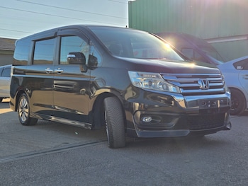 Used Honda Stepwagon 2013 for sale - 78386190: Photo