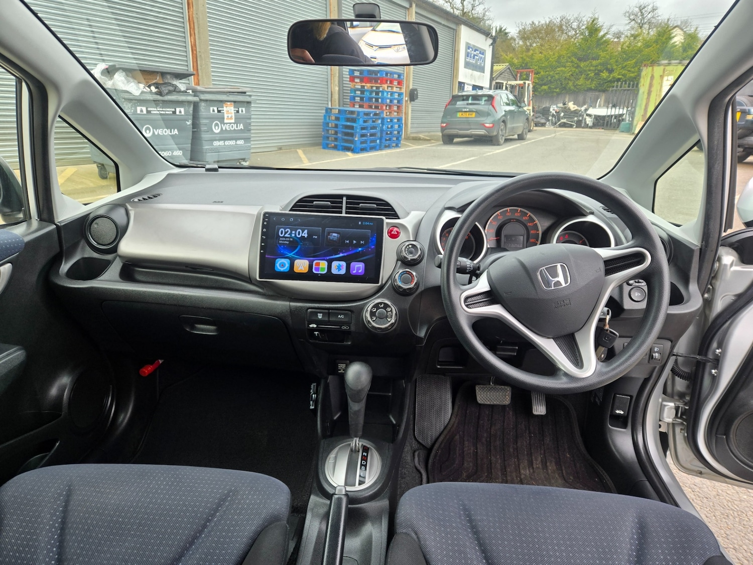 Used Honda Jazz 2010 for sale - 77902624: Photo 13