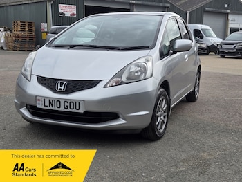 Used Honda Jazz 2010 for sale - 77902624: Photo