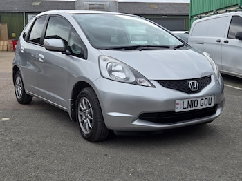 Used Honda Jazz 2010 for sale - 77902624: Photo