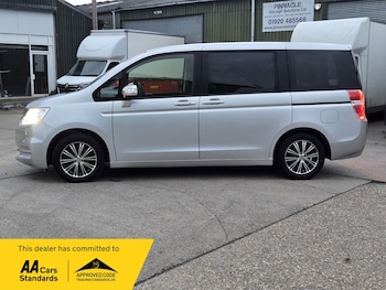 Used Honda Stepwagon 2014 for sale - 76438559: Photo