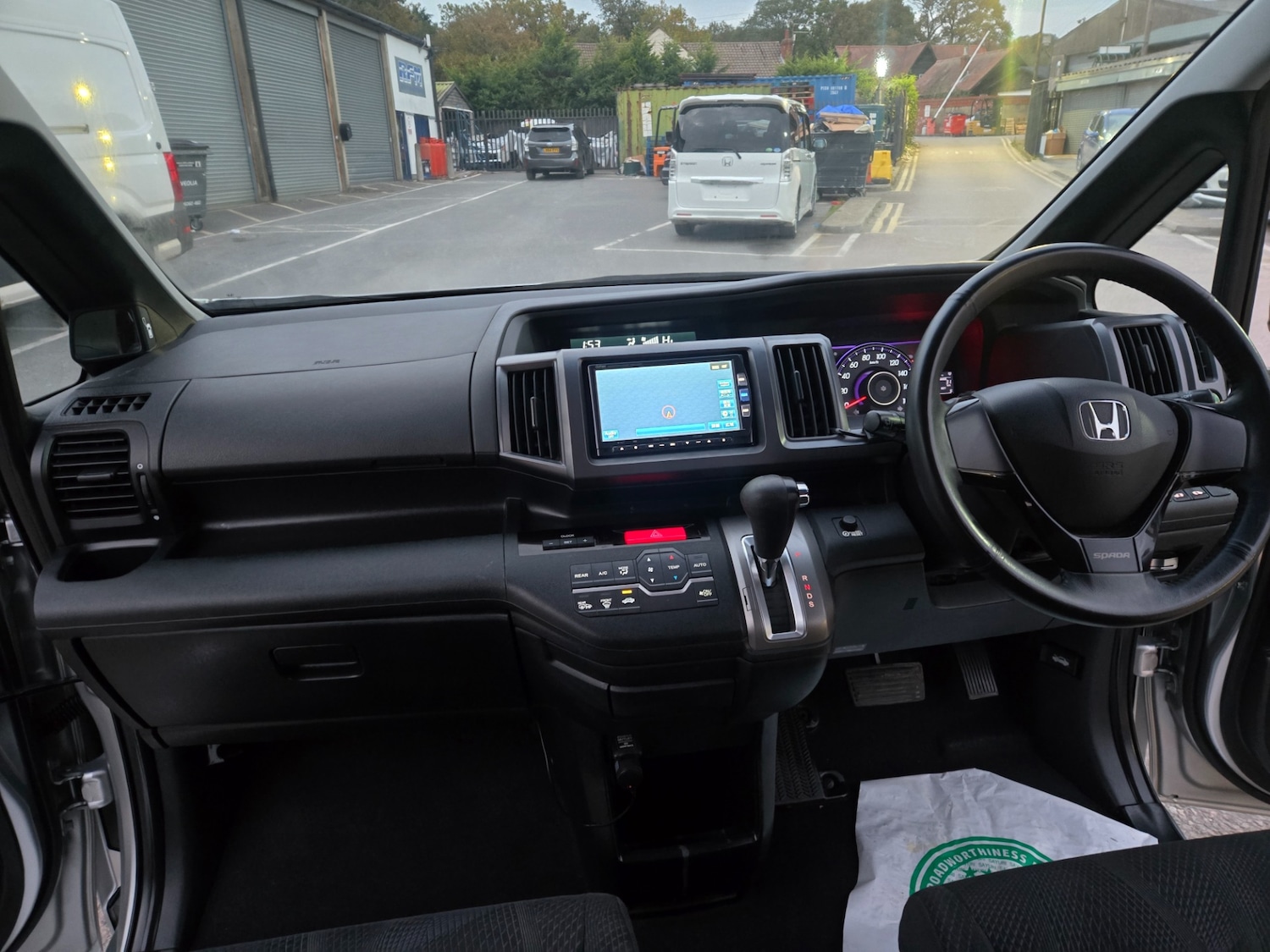 Used Honda Stepwagon 2012 for sale - 76385178: Photo 13