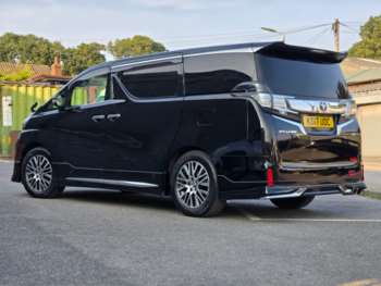 Used Toyota Vellfire 2017 for sale - 72199213: Photo