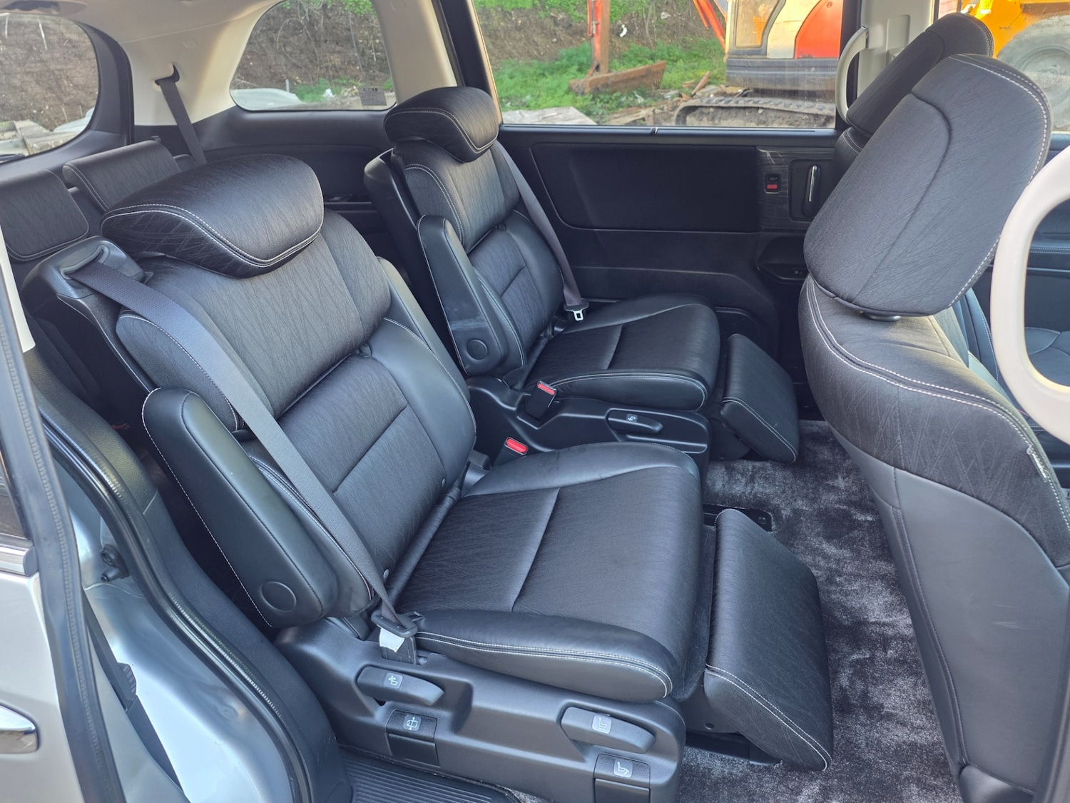 Used Honda Odyssey 2014 for sale - 77675168: Photo 11