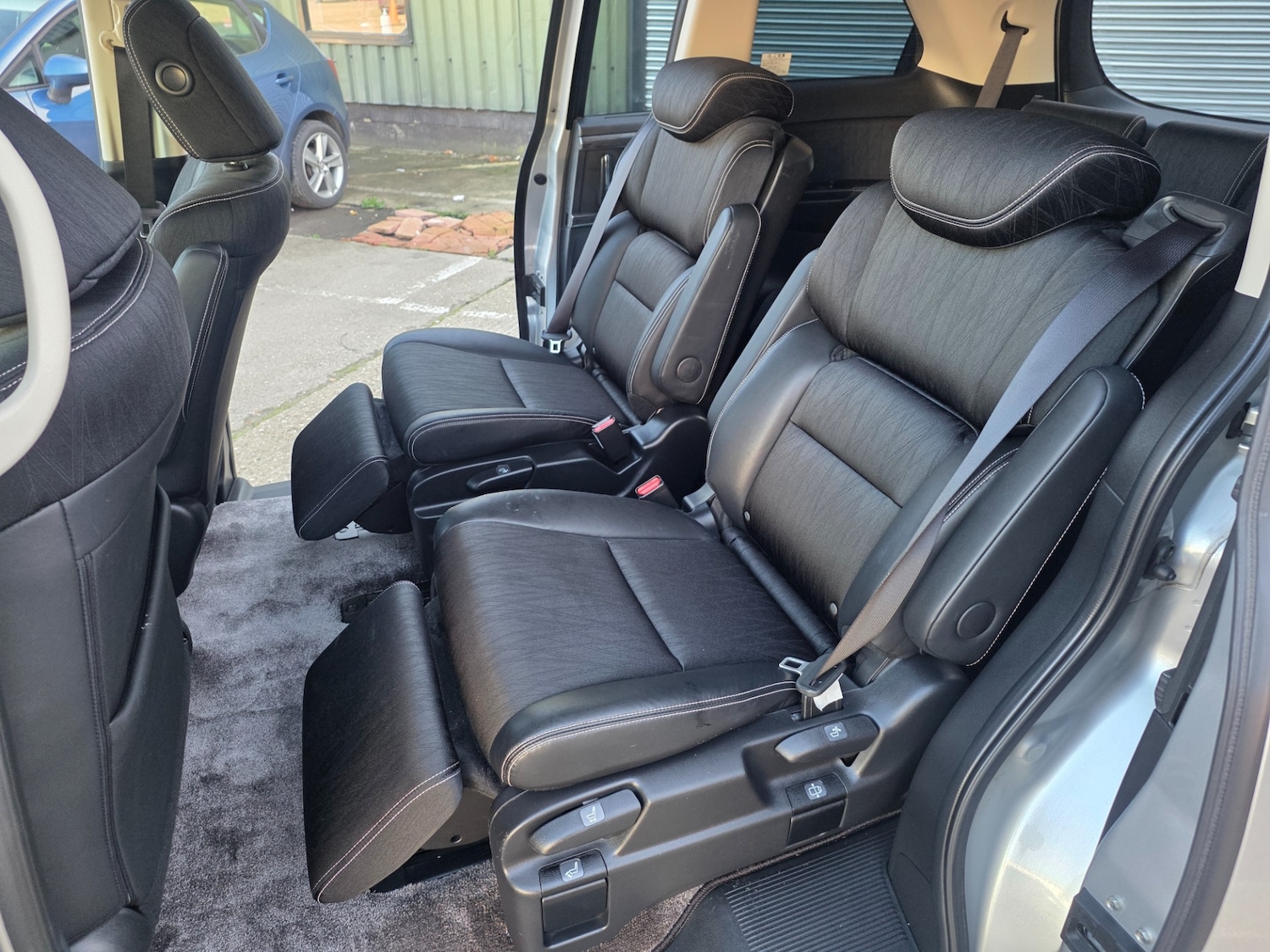 Used Honda Odyssey 2014 for sale - 77675168: Photo 7