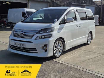 Used Toyota Vellfire 2014 for sale - 77663518: Photo