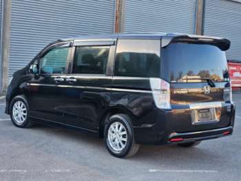 Used Honda Stepwagon 2012 for sale - 74045929: Photo