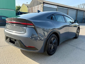 Used Toyota Prius 2023 for sale - 78386989: Photo