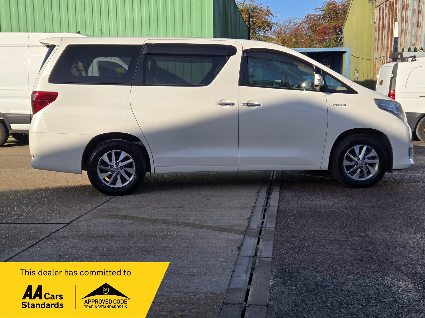 Used Toyota Alphard 2014 for sale - 76436206: Photo 4