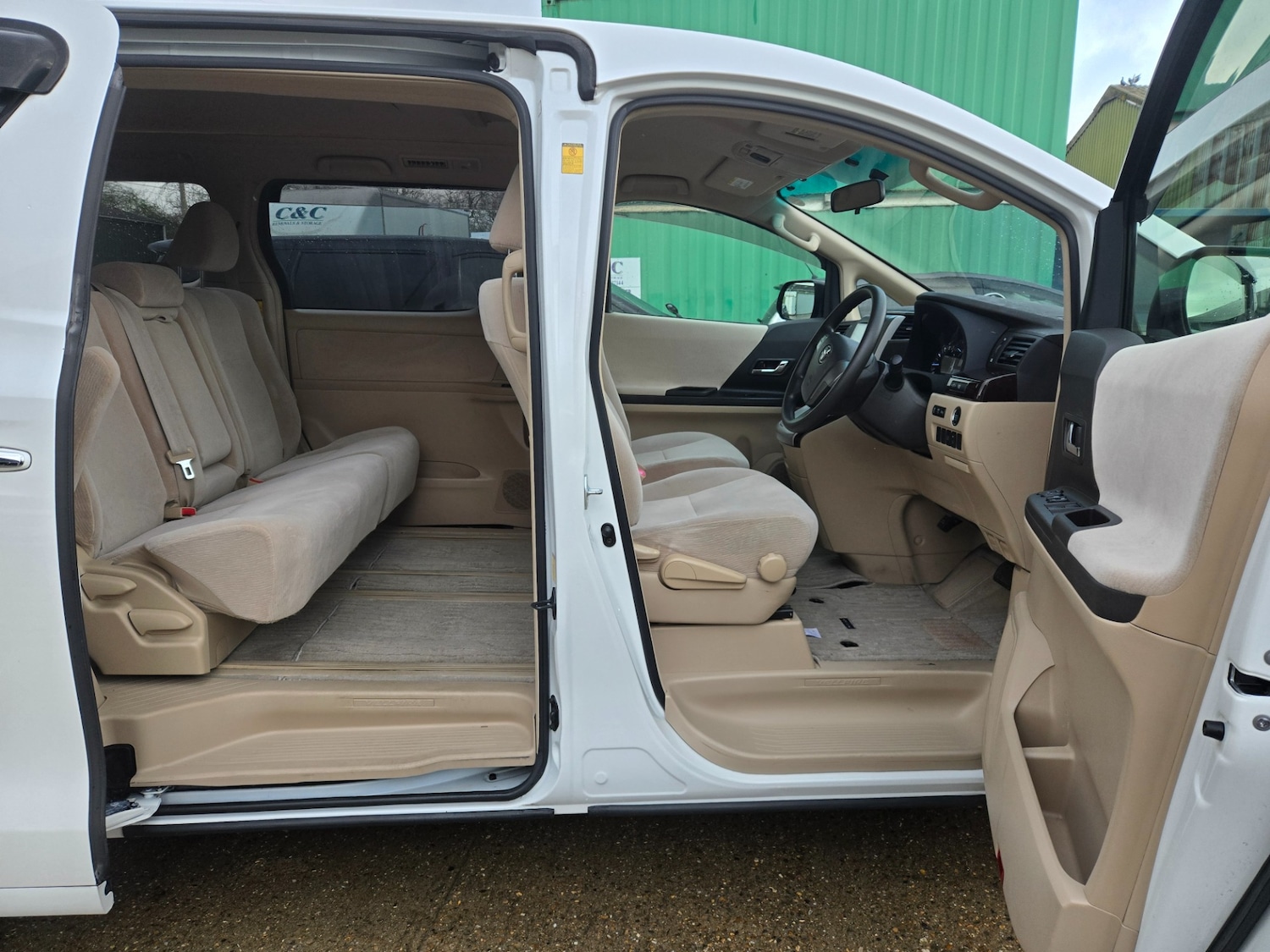 Used Toyota Vellfire 2026 for sale - 77742549: Photo 9