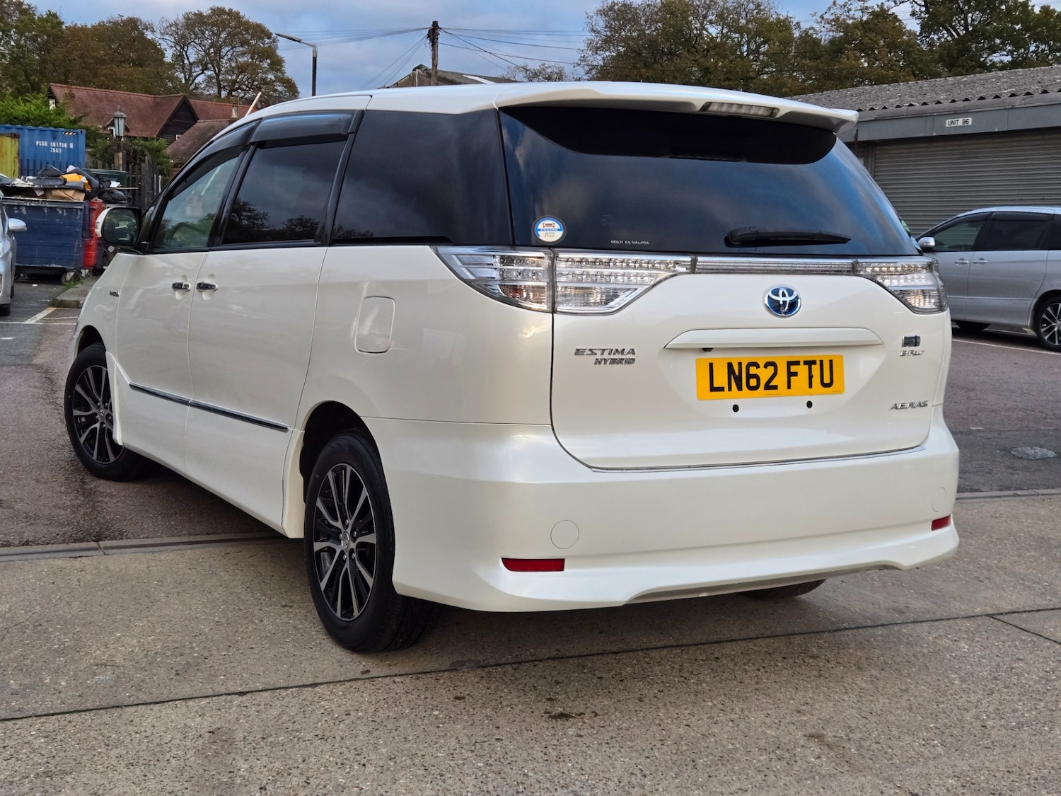 Used Toyota Estima 2012 for sale - 76596646: Photo 5