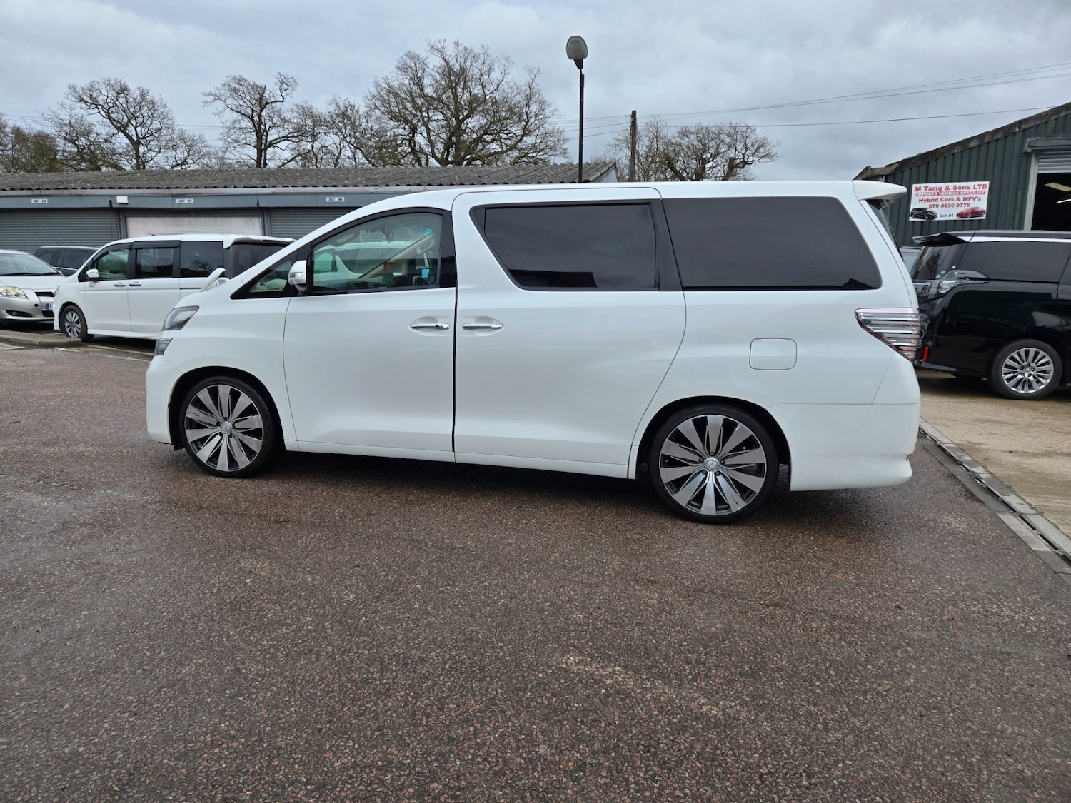 Used Toyota Vellfire 2024 for sale - 77664881: Photo 7