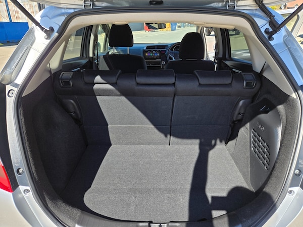 Used Honda Jazz 2014 for sale - 74484734: Photo 10