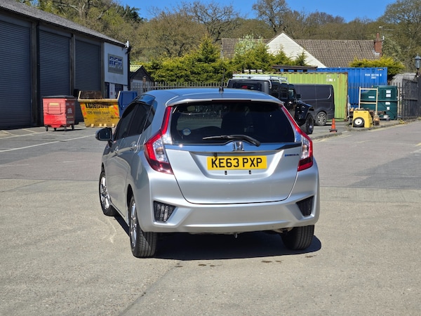 Used Honda Jazz 2014 for sale - 74484734: Photo 5