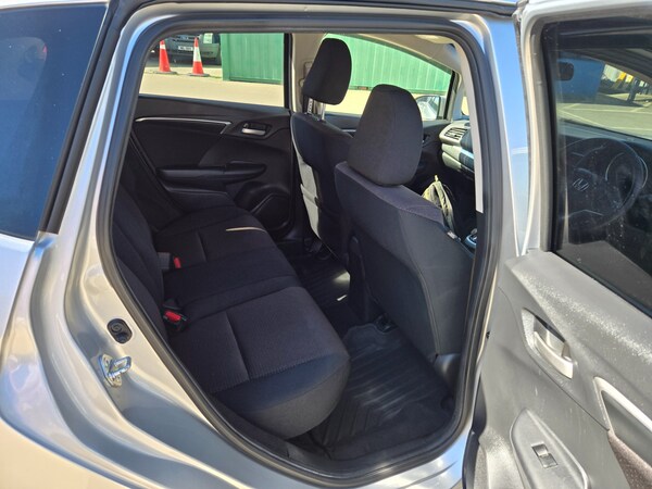 Used Honda Jazz 2014 for sale - 74484734: Photo 9